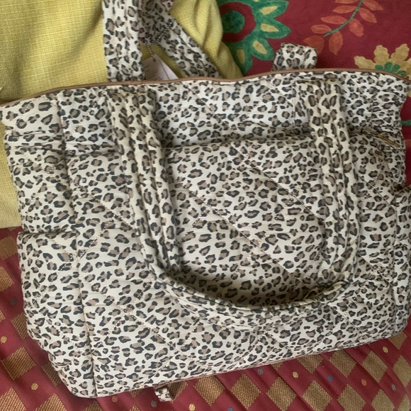 NWT BEIS x Elsa Hosk Quilted Tote Diaper Bag in Wild Child Animal Print - Picture 12 of 13